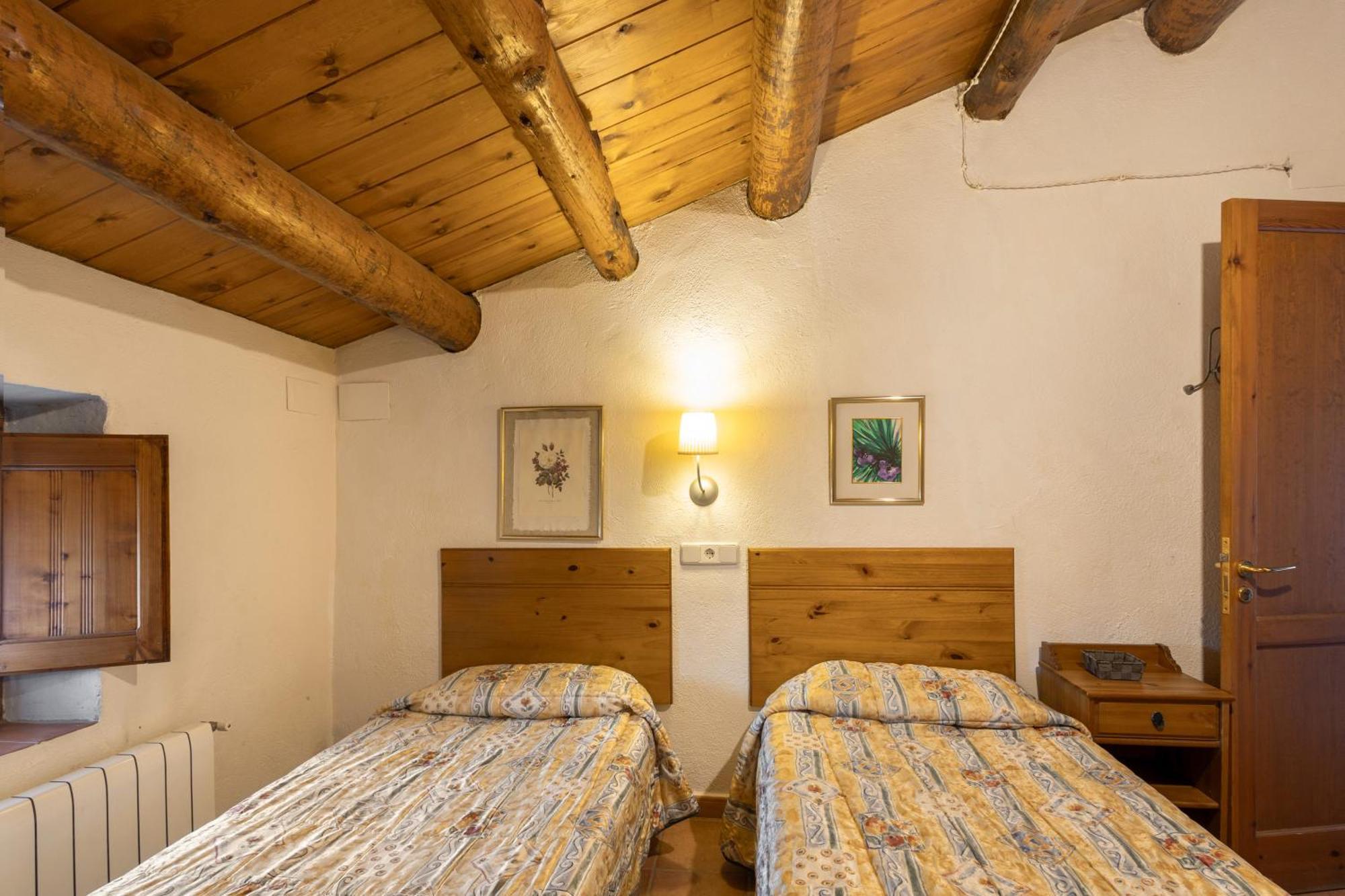 Cal Contra Guest House Gélida Eksteriør bilde