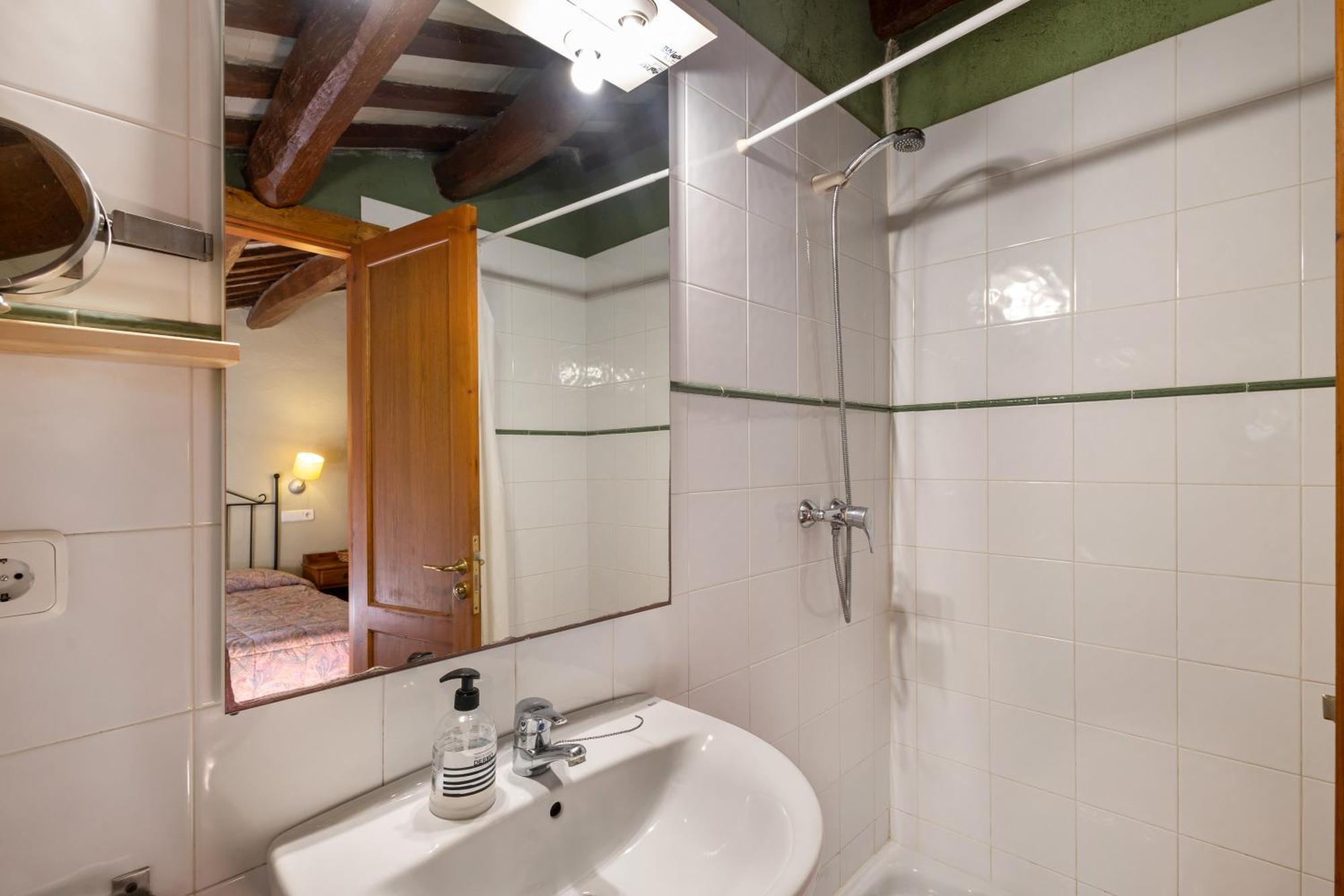 Cal Contra Guest House Gélida Eksteriør bilde